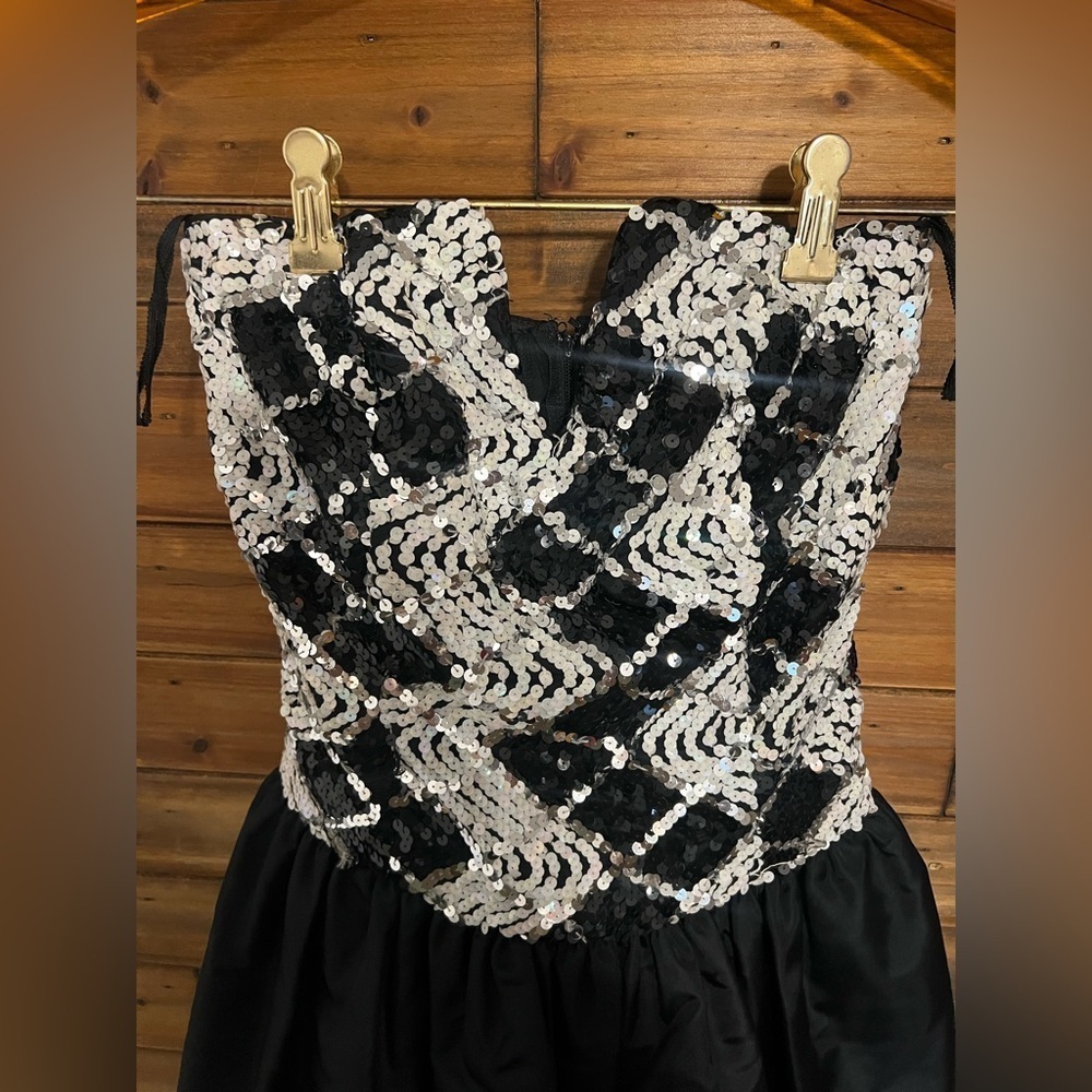 Jessica Mcclintock Gunne Sax Sequin strapless mini dress size 9/10 - Picture 4 of 8